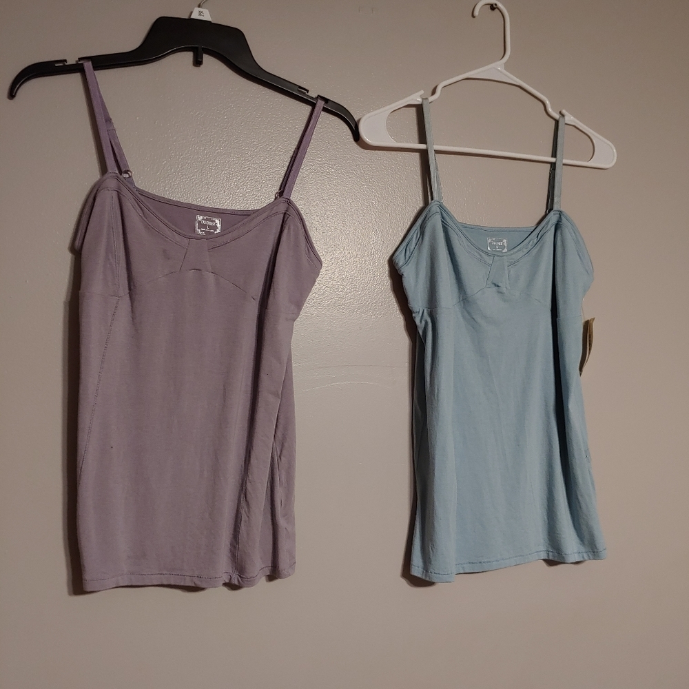 2 tank tops